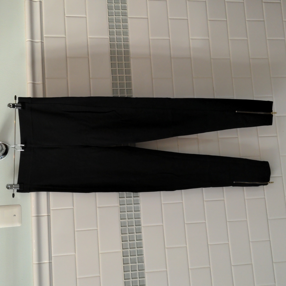 J. Crew black zip up leggings. Sz XS